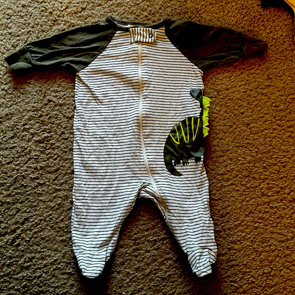 Newborn Gerber Dinosaur Zip Ip Footie
